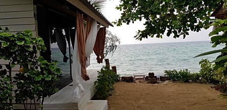 Haad Chao Phao Resort