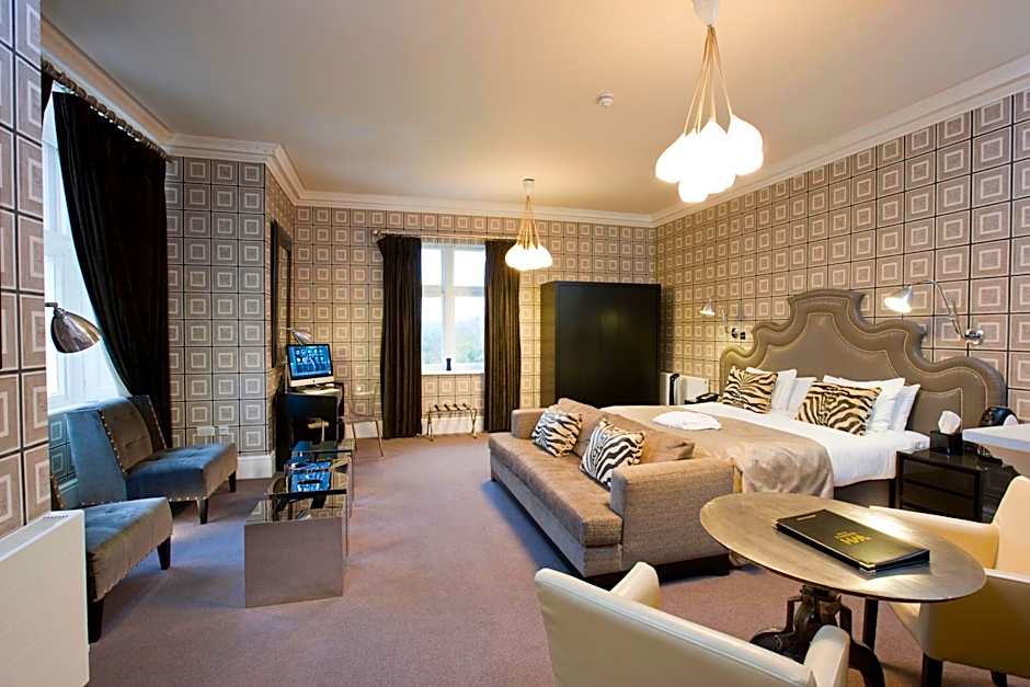 Wivenhoe House Hotel