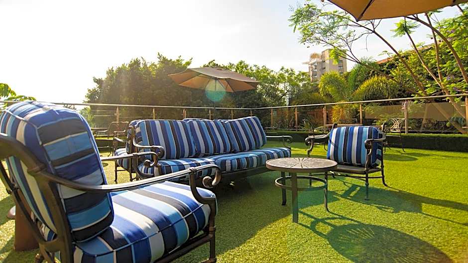 Holiday Inn Express & Suites Cuernavaca By IHG