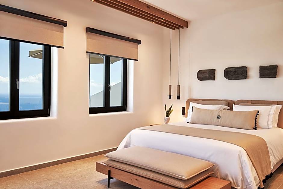 SantAnna Luxury Suites