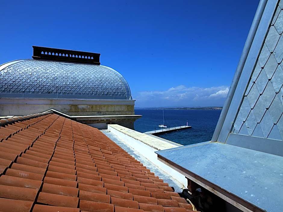 Poseidonion Grand Hotel