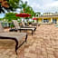 Coastal Imagination Sunny Dayz Oasis