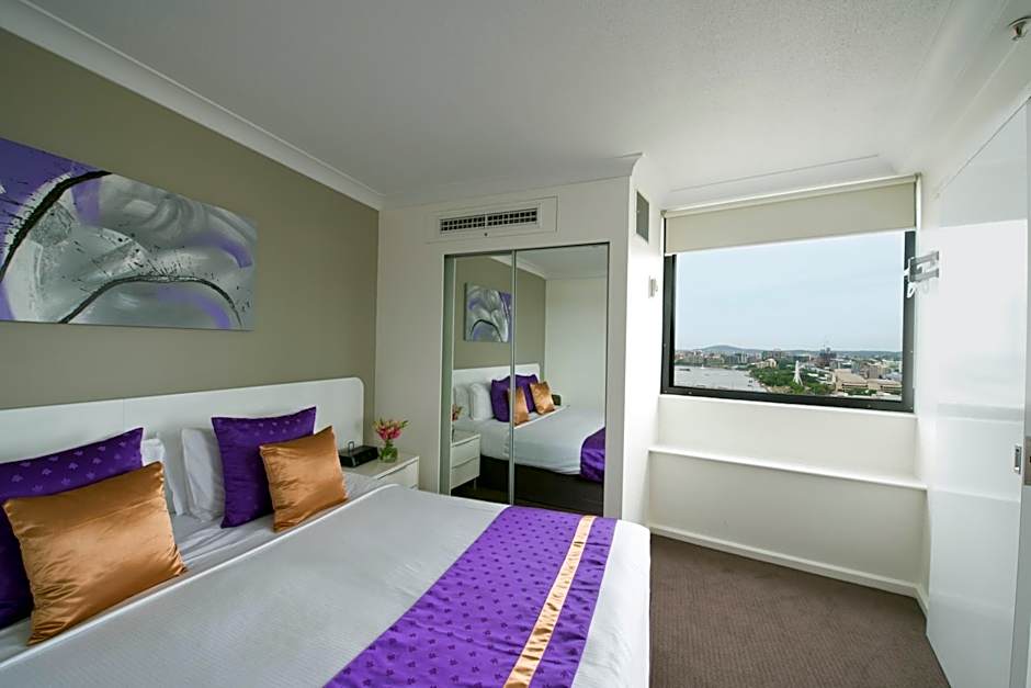 Park Regis North Quay