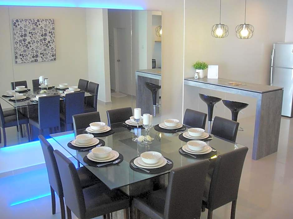 Shamrock Beach Villas Batu Ferringhi Penang