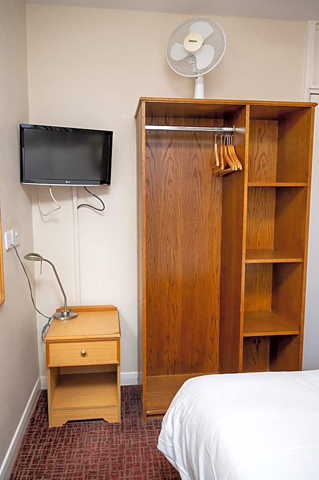 Old Grey Mare Inn by Greene King Inns