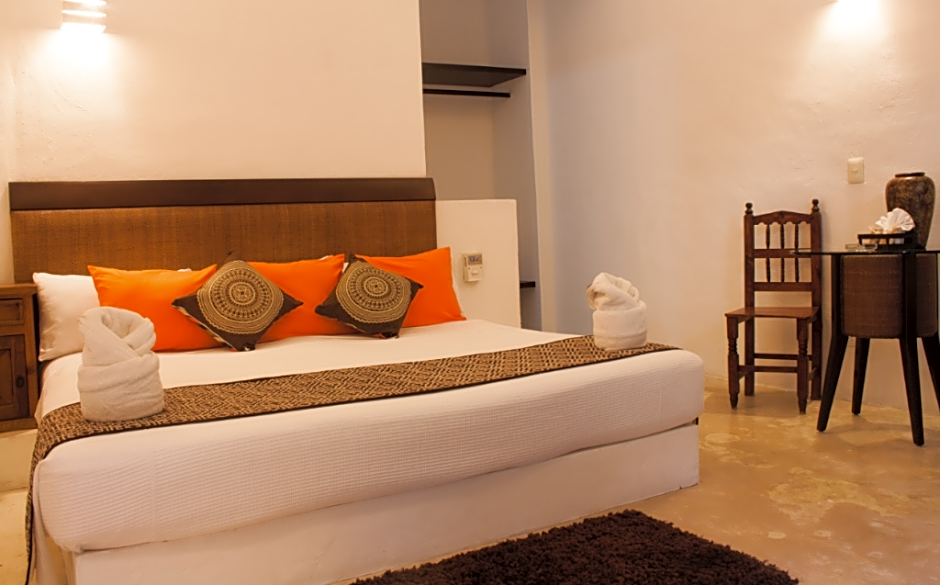 Siesta Fiesta Hotel - 5th Avenue- Adults Only