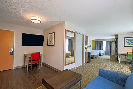 Queen Suite with Two Queen Beds