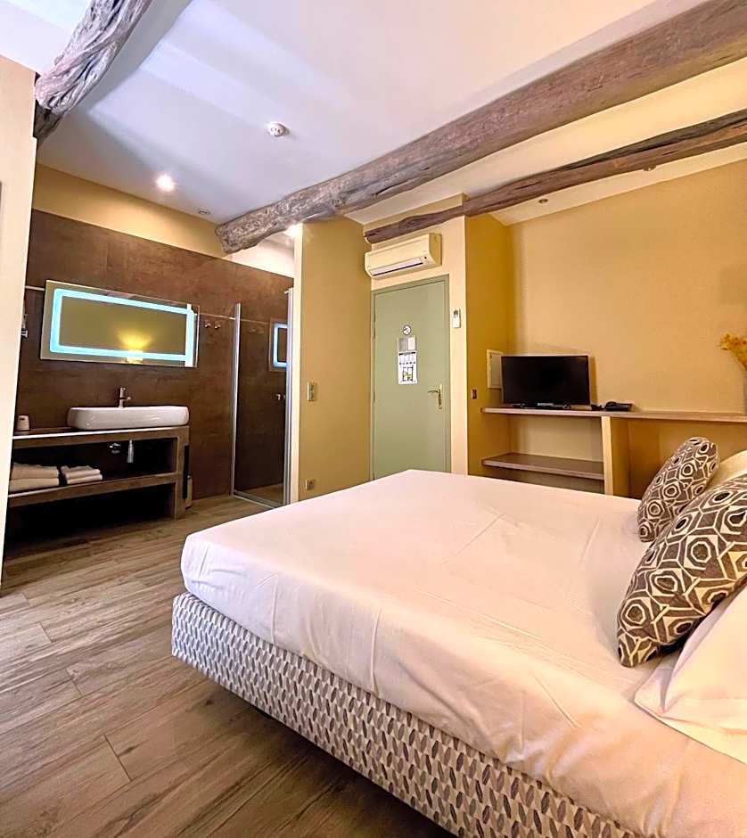 Colomba Hôtel Centre-Ville Historique