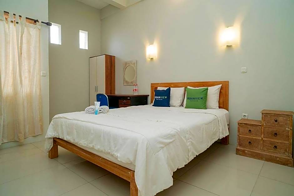 Urbanview Hotel Wayan Mansion