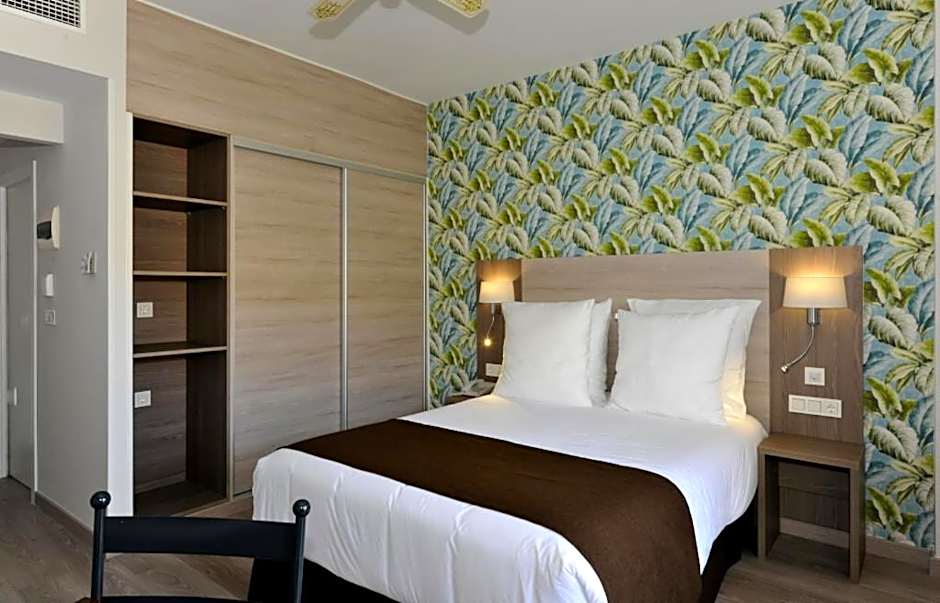 Hotel Salobreña Suites