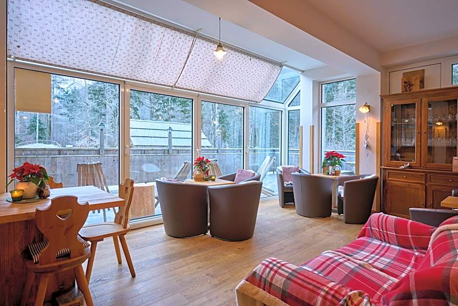 Eko hiša-Eco House Na razpotju