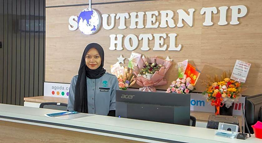 Southern Tip Hotel - City & 100m walk to McDonald's & FREE DOBI