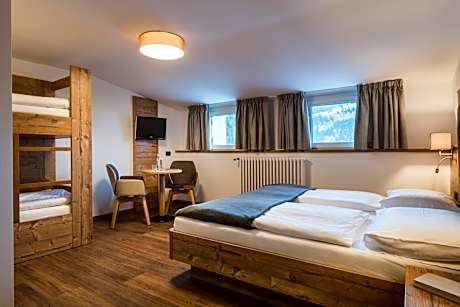 Superior Family Room