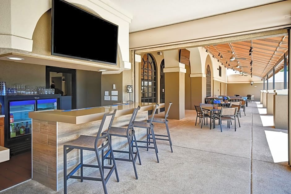 Embassy Suites Greenville Golf Resort & Conference Center