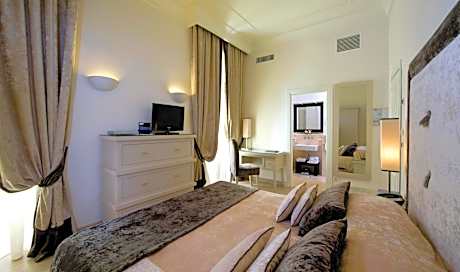 Classic Double or Twin Room