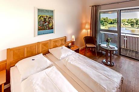 Double Room with Lake View