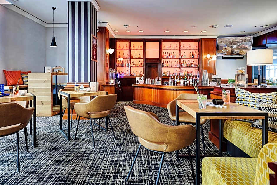 Lindner Hotel Cologne City Plaza, part of JdV by Hyatt