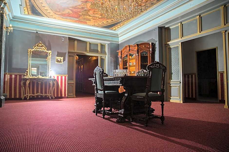 NF Palace Old City Bucharest