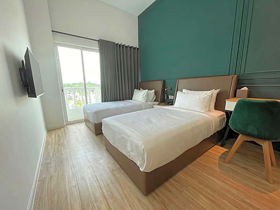 Wesley Hotel