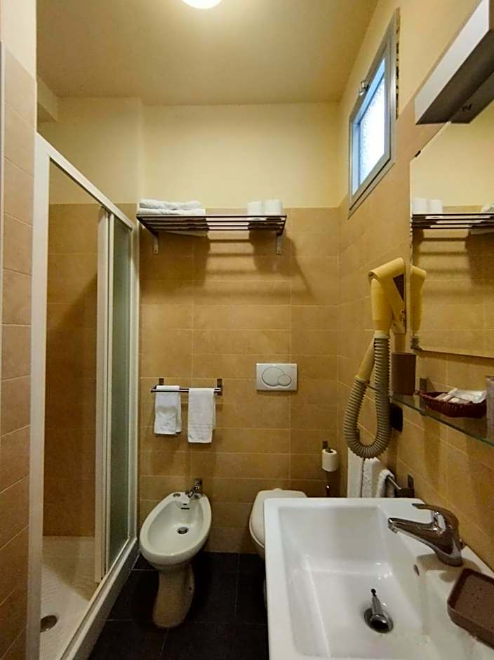 Hotel Alaska