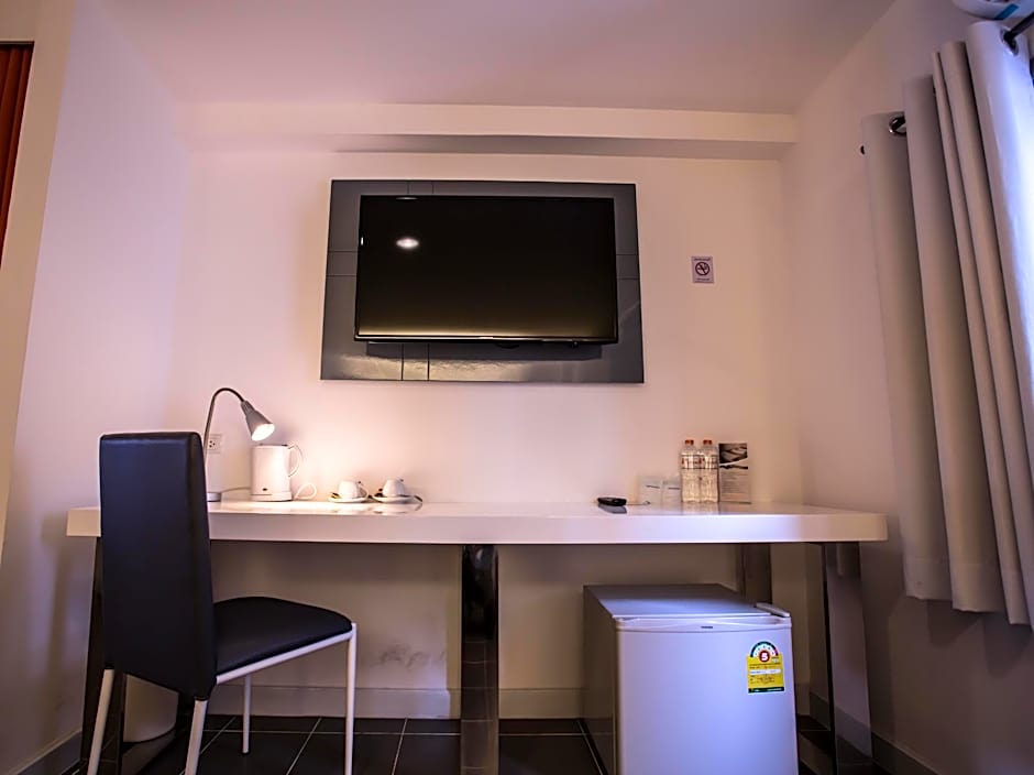 Original Orange Hotel