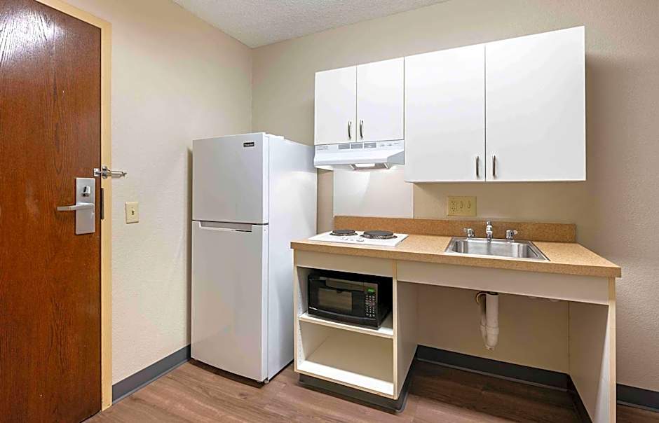 Extended Stay America Suites - Dayton - North