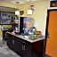 Super 8 by Wyndham Newport News/Jefferson Ave.