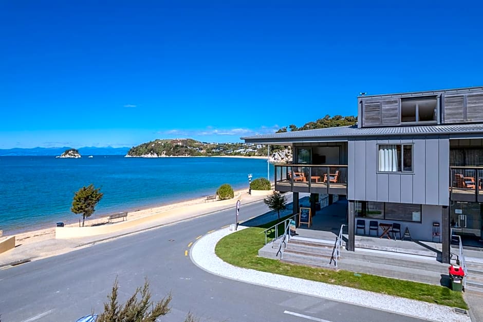 Kaiteriteri Recreation Reserve Cabins