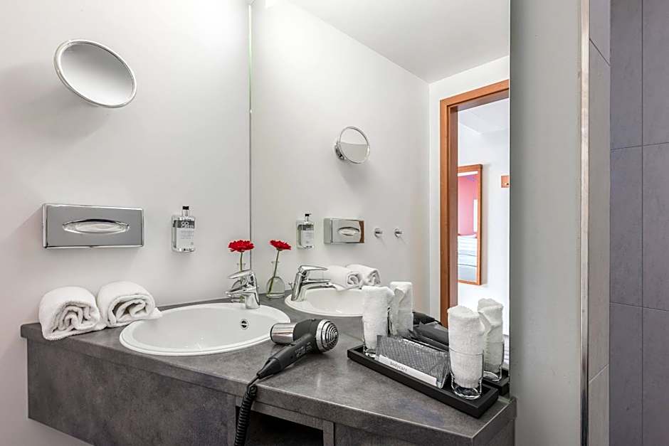 Hotel Wolfsburg Centrum Affiliated by Melia