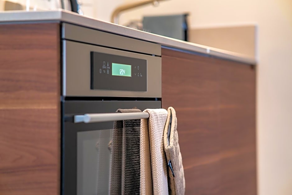 Family penthouse 7-Minutes from Rotterdam Central Newly Build top floor terrace R5