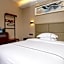 Baowan Hotel (Guangzhou Shangxiajiu Changshou Road Subway Station)