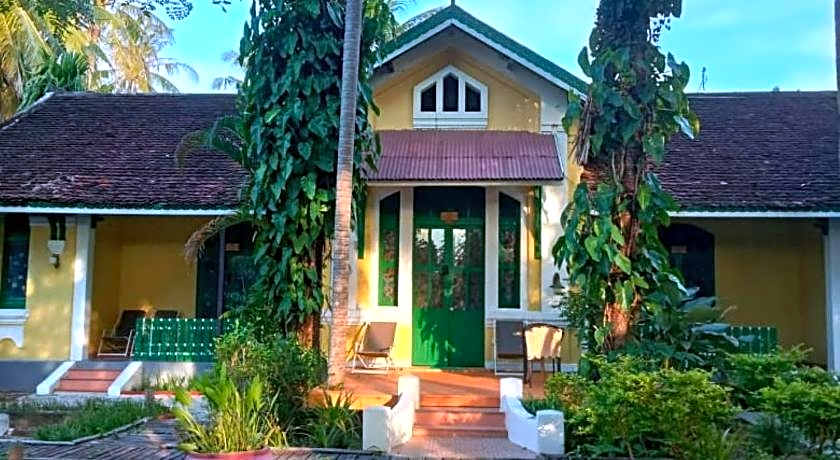 Sala Done Khone Hotel