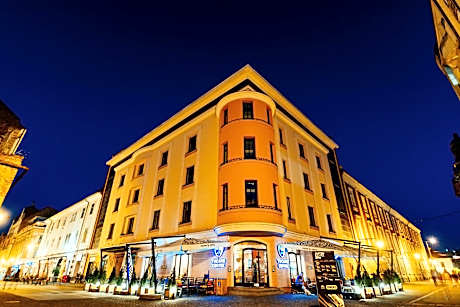 Old Town Hotel