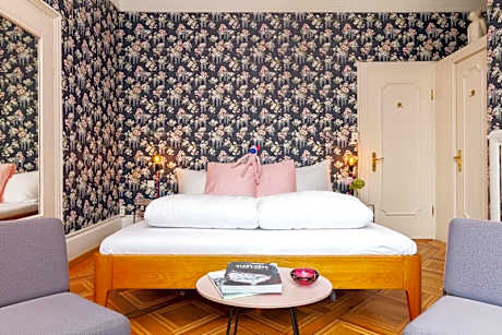 Double Room with Balcony and Privat External Shower