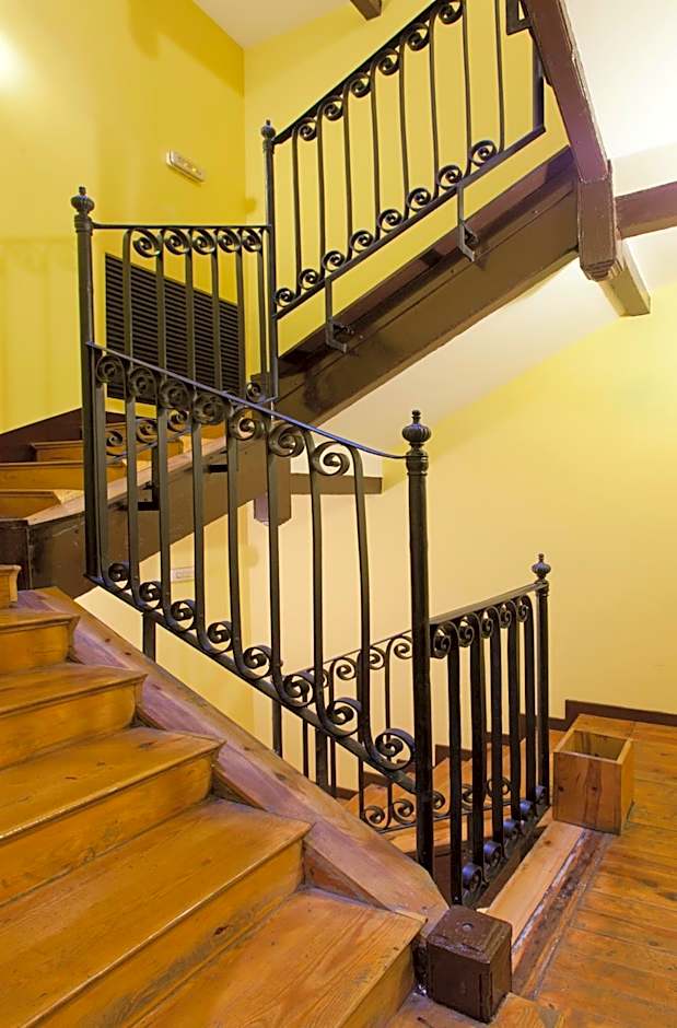 Hotel Mirador Puerta Del Sol