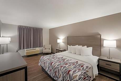 Red Roof Inn & Suites Carrollton, GA - West Georgia