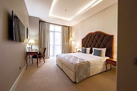 Sapphire Inn Hotel
