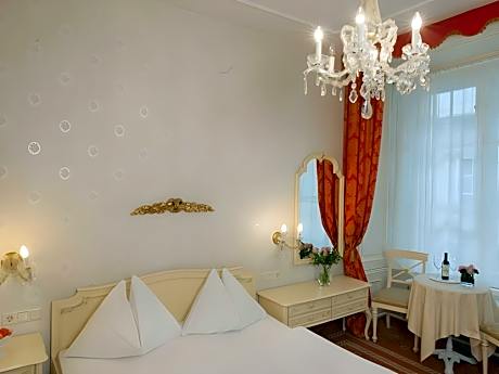 Double Single Use Classic