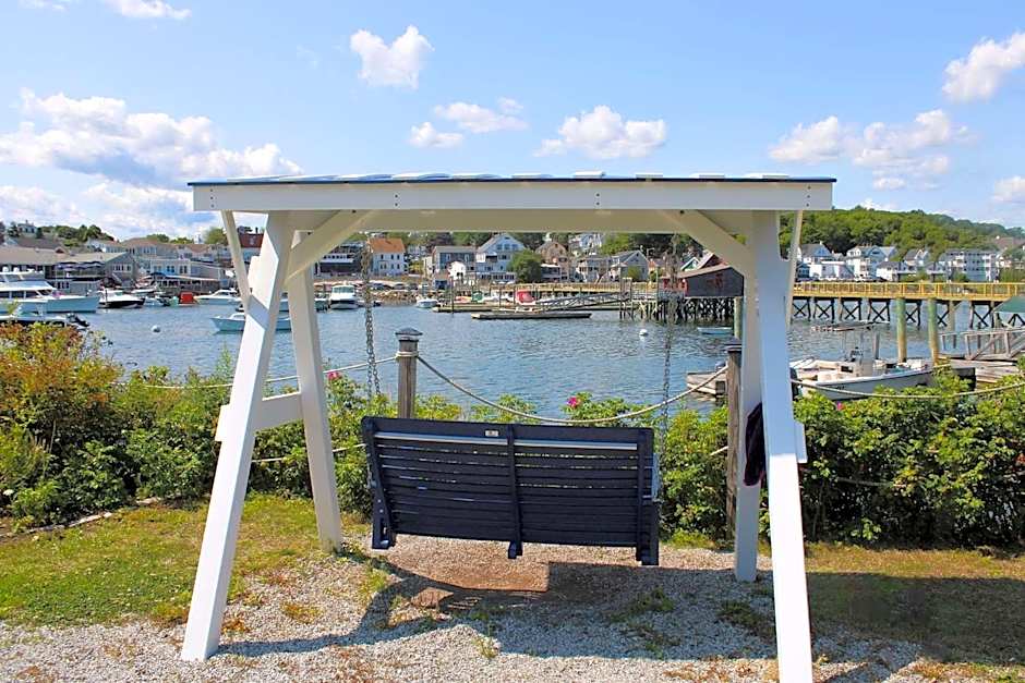 Boothbay Harbor Inn