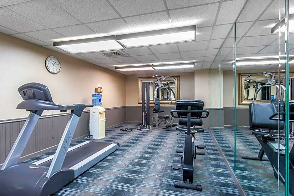 Comfort Inn Cleveland Airport