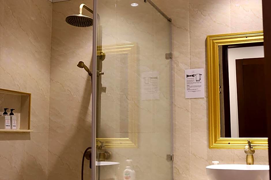 Sunrise Garden House