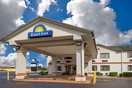 Days Inn by Wyndham Hillsdale
