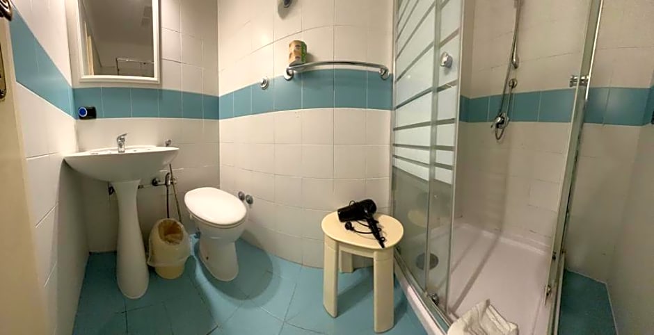 Piccolo Hotel