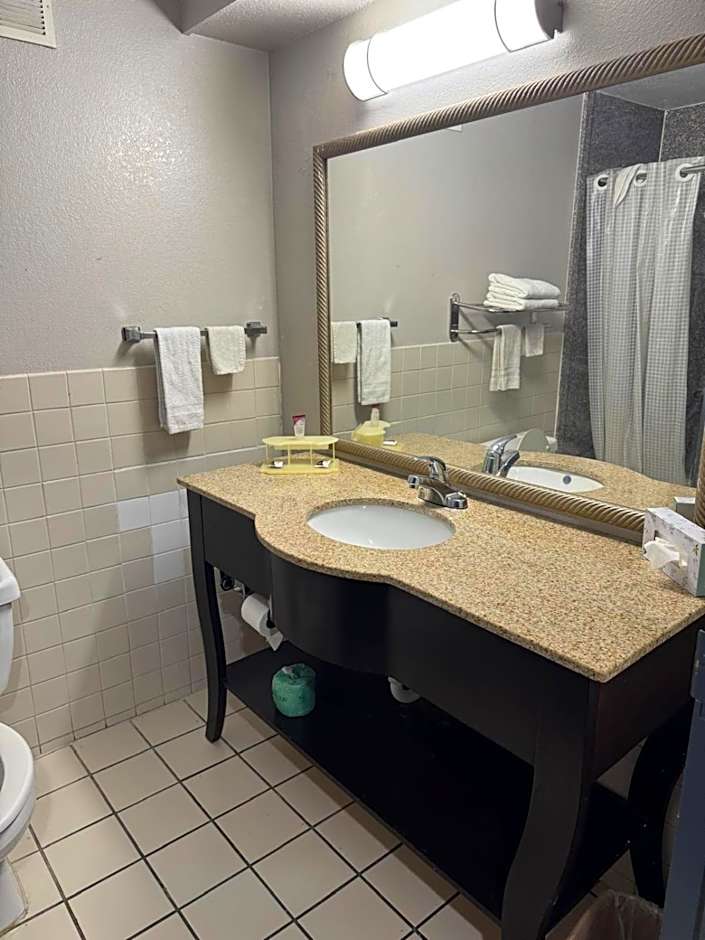 Executive Inn