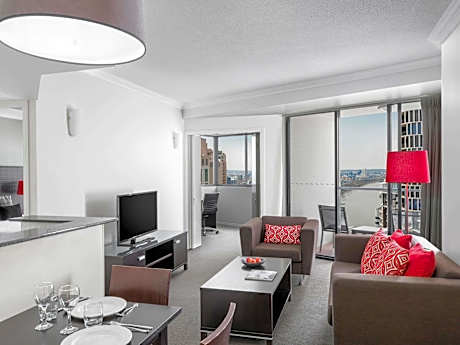 1 Bedroom River View Apartment