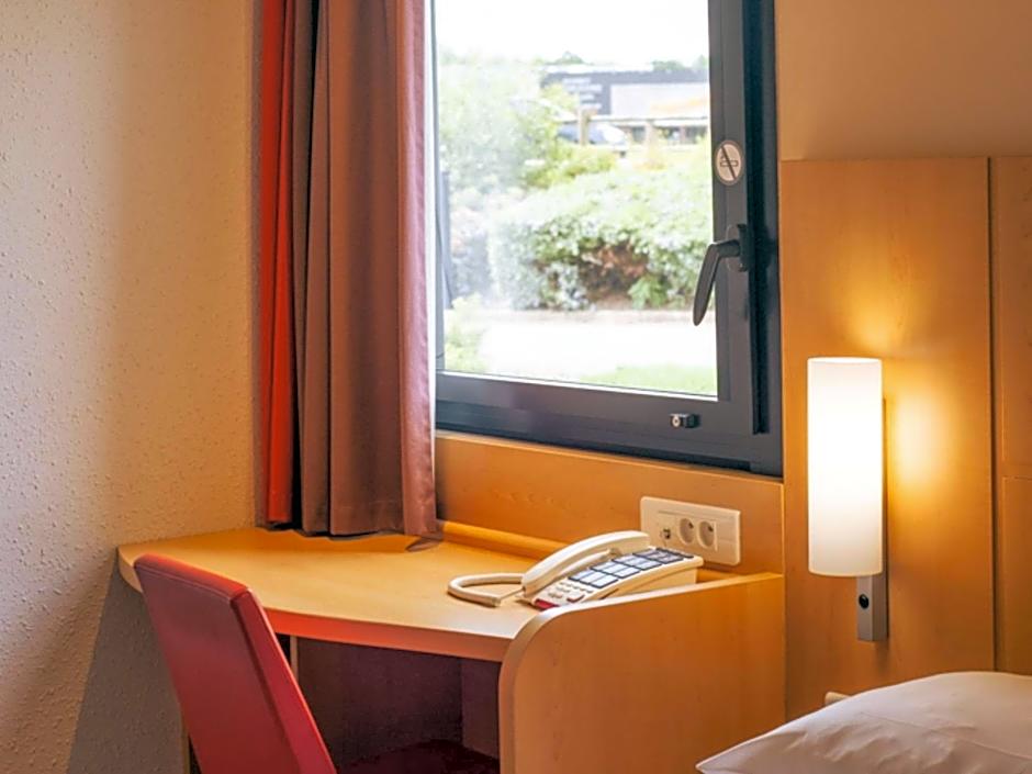 ibis Guingamp - Coeur de Bretagne