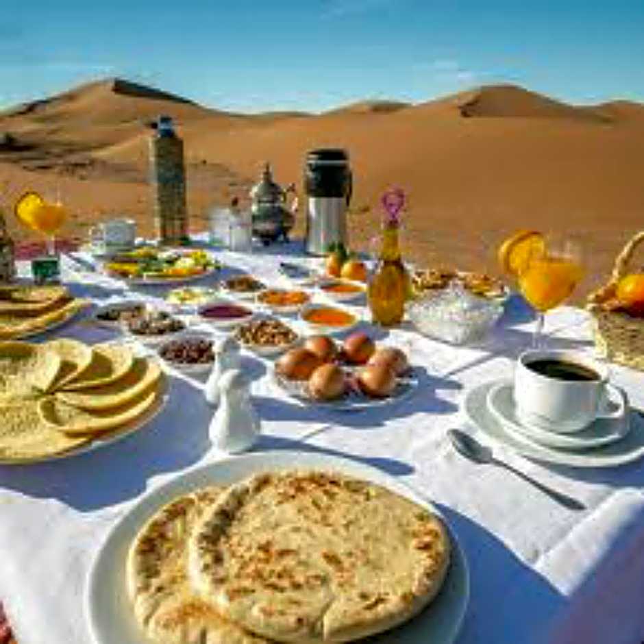 Merzouga heart camp