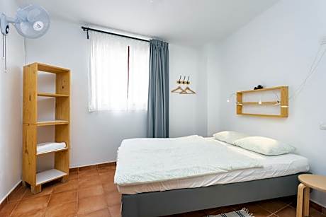 Standard Double Room with Shared Bathroom