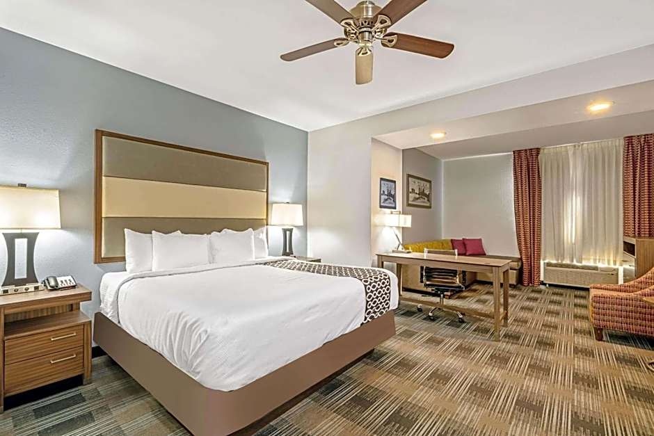 La Quinta Inn & Suites by Wyndham Guthrie