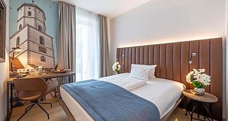 Standard Single Room with Balcony